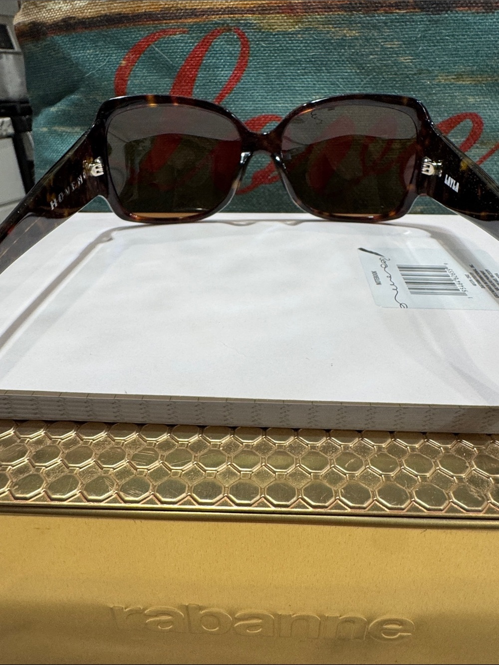 Hoven Layla Unisex Polarized Sunglasses - Brown Lenses - Picture 4 of 9